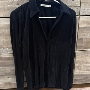 Abercrombie & Fitch Women's Black Pleated Blouse